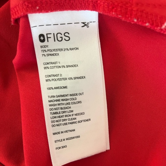 FIGS RED TOP - Picture 4 of 5